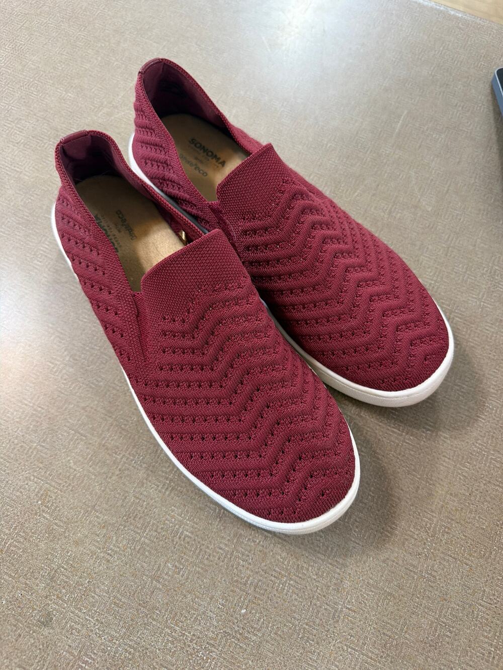 Sonoma Ortholite eco Burgundy Slip on shoes women's size 8.5